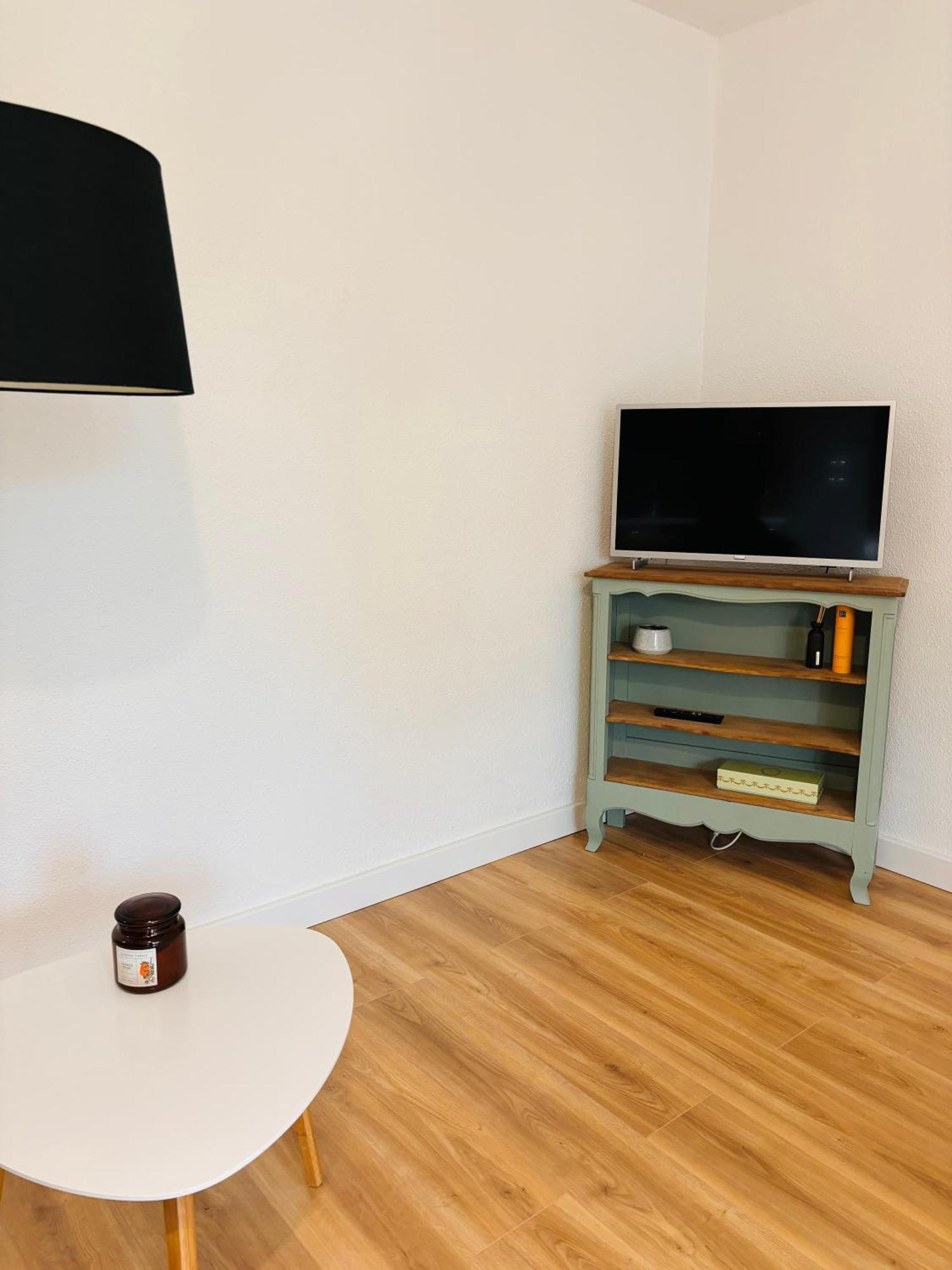 Le Studio De Jeanne Mont-de-Marsan Exteriör bild